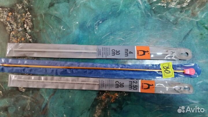 Спицы и крючки для вязания