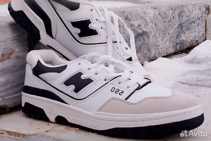 Кроссы New Balance 550