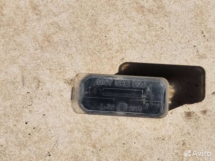 Фонарь подсветки номера Ford Focus II