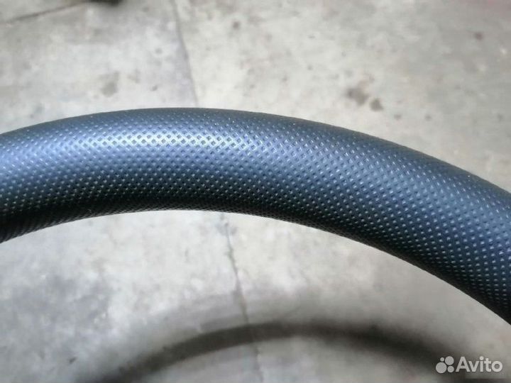 Рулевое колесо Peugeot 107