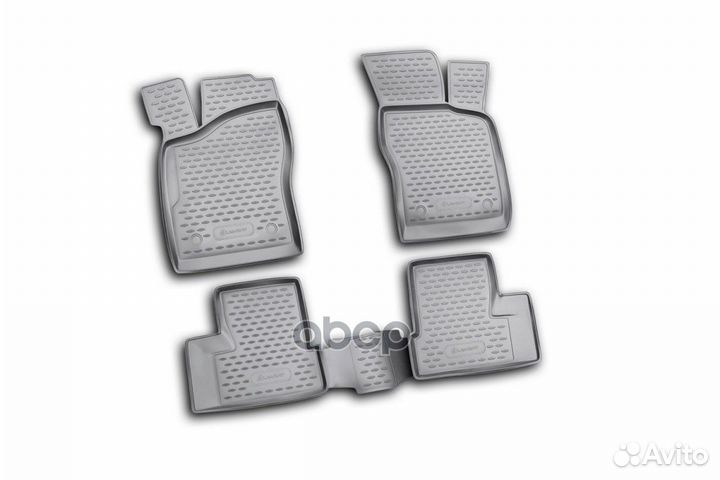 Комплект резиновых автомобильных ковриков в сал