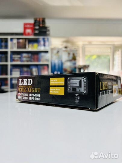 Накамерный свет Neewer 176 светодиодов