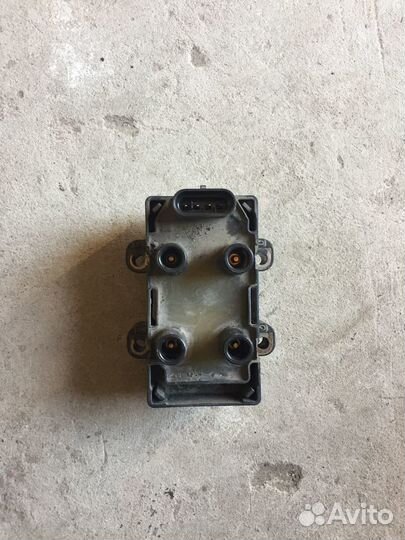 Рено сандеро 10г.1.6л.модуль зажигания