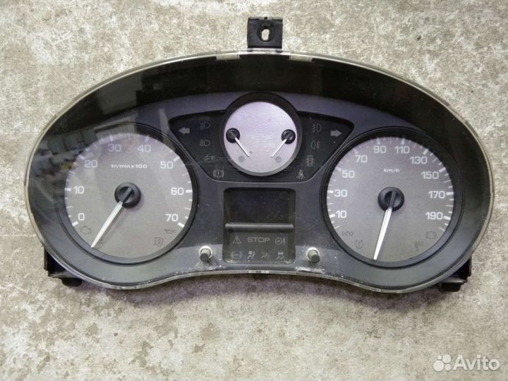 Щиток приборов Пежо Партнер