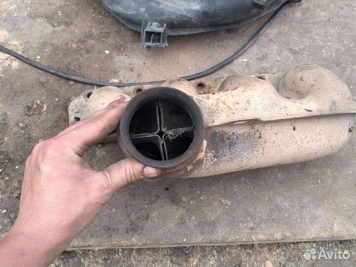 Коллектор выпускной впускной пежо 607