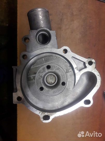 Водяная помпа volvo