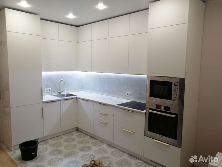 Сборка мебели, установка кухонь, встройка техники