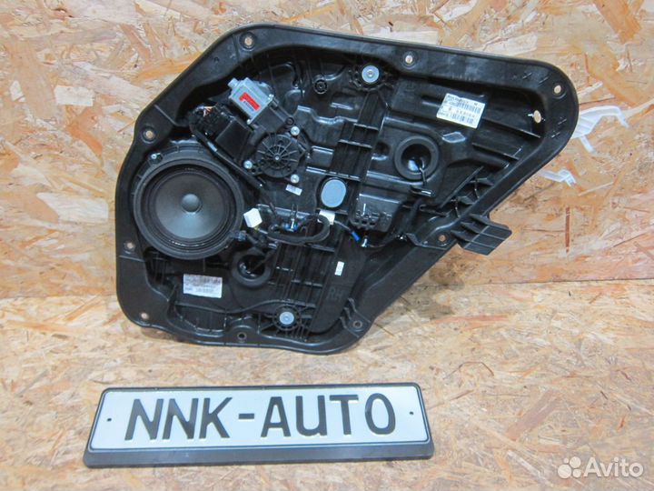 Стеклоподъемник задний правый Kia Ceed 2