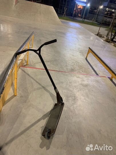 Трюковой самокат