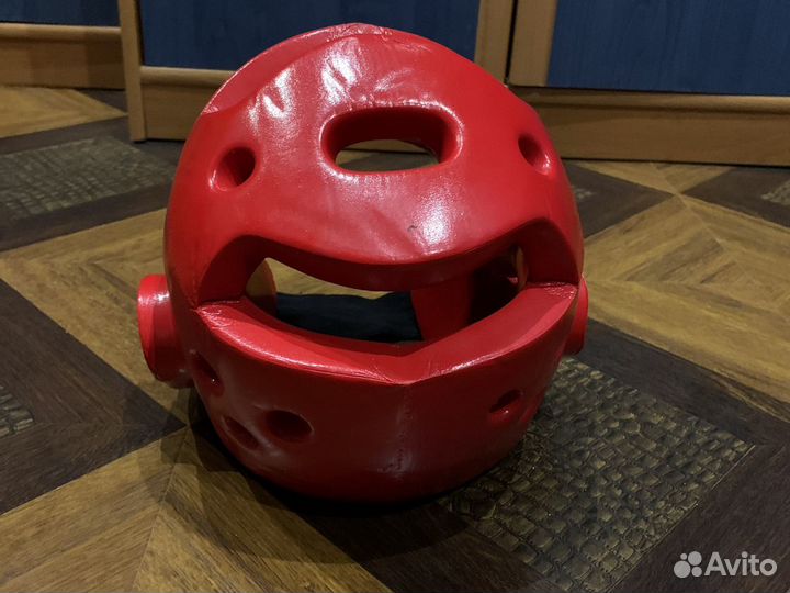 Шлем для тхэквондо