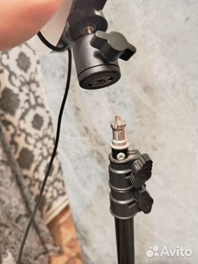 Кольцевая лампа со штативом