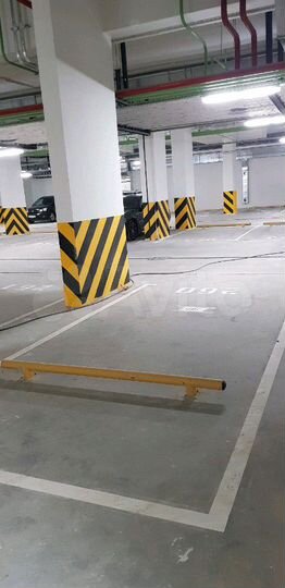 Машиноместо, 15 м²