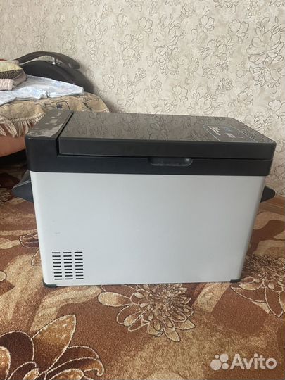 Холодильник автомобильный libhof Q-55