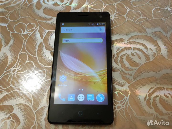 ZTE Blade GF3, 8 ГБ