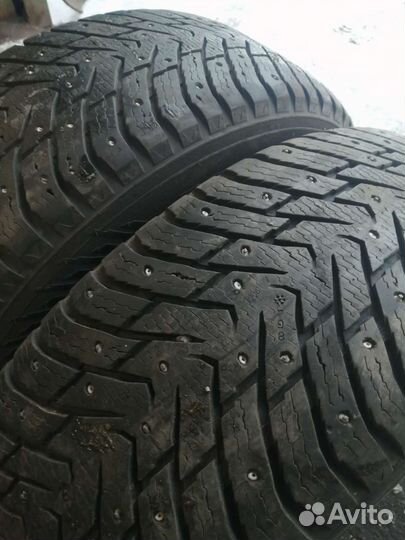 Nokian Tyres Hakkapeliitta 8 SUV 265/65 R17