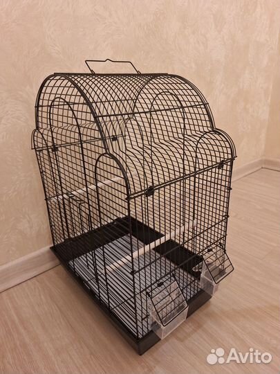 Большая клетка для птиц