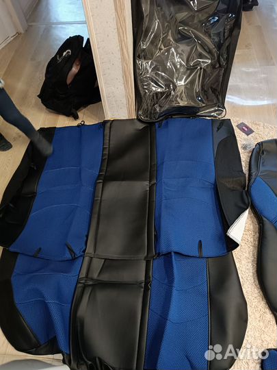 Чехлы автомобильные универсальные