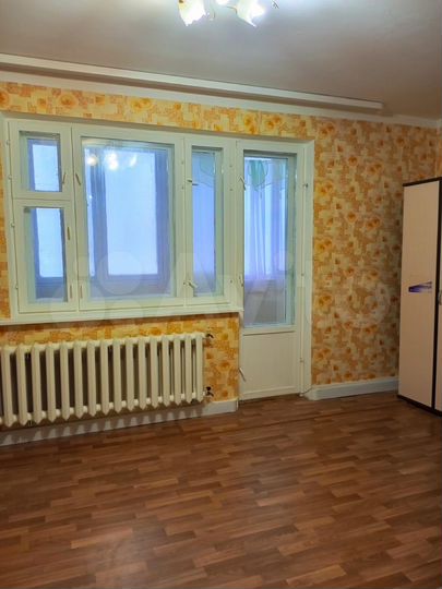 3-к. квартира, 70 м², 3/3 эт.