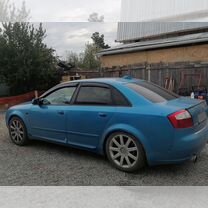 Audi A4 1.8 AT, 2003, битый, 297 000 км, с пробегом, цена 600 000 руб.