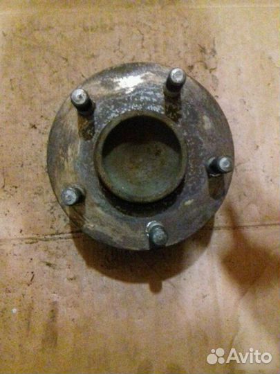 Ступица задняя Ford Focus