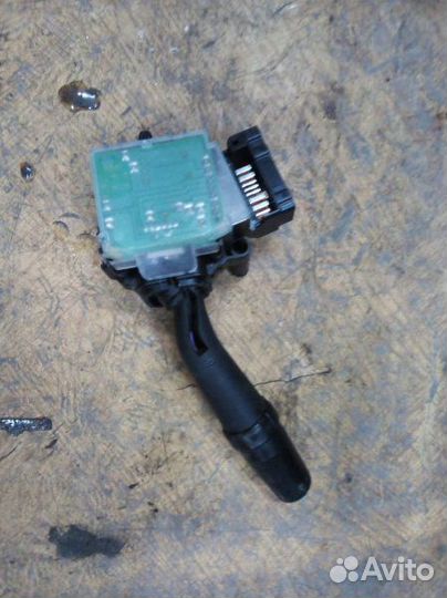 Переключатель стеклоочистителей Toyota Avensis 2