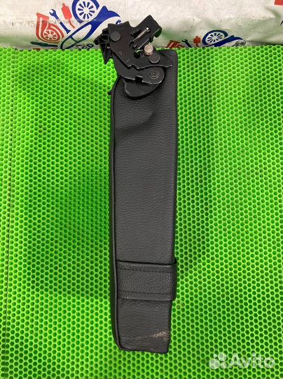 Подлокотник задний Volkswagen Touareg NF 7P5 crca