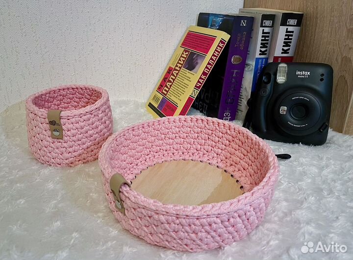 Вязаные корзинки ручной работы для интерьера