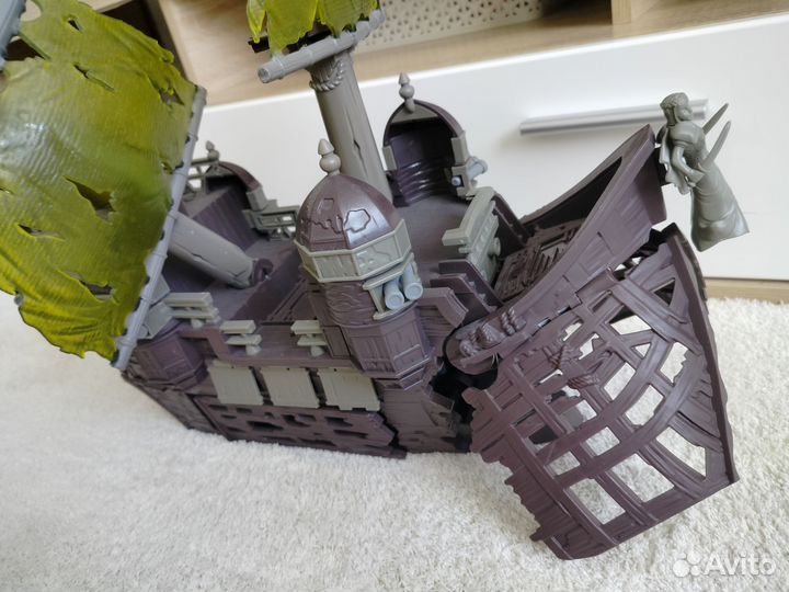 Пиратский корабль (пираты Карибского моря)