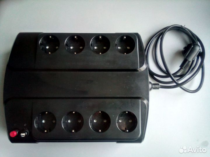 Мощный блок питания для гитарных педалей