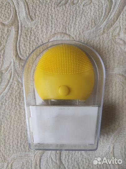 Массажер для лица