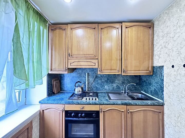 2-к. квартира, 45 м², 6/9 эт.