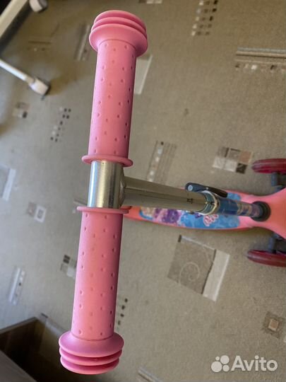 Самокат для девочки от 1,5 до 5 лет