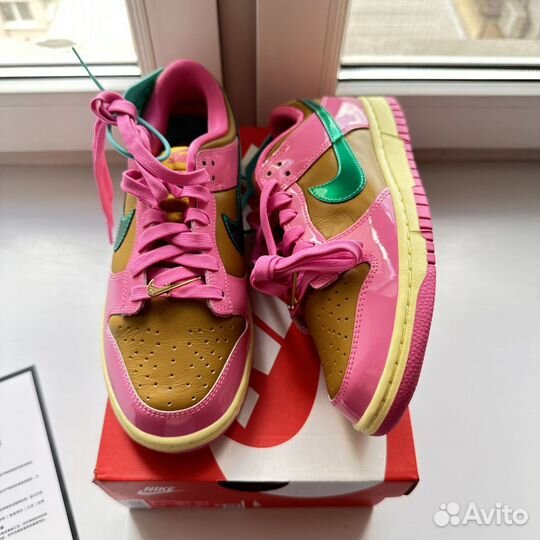 Кроссовки Nike Dunk Low Perris Goebel оригинал