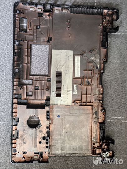 X 550 V Поддон