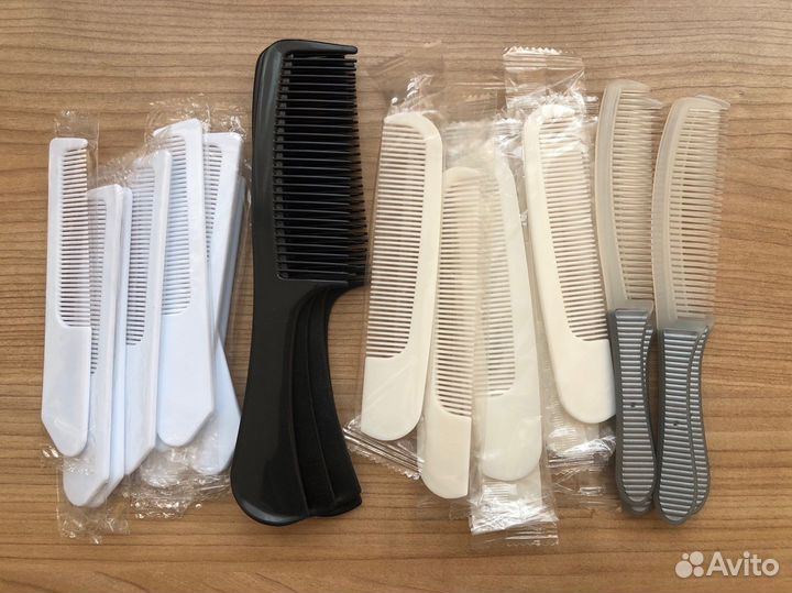 Расчески в ассормтементе новые