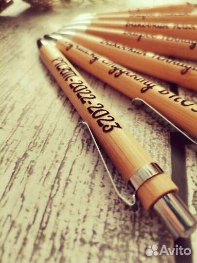 Именные ручки на 8 марта