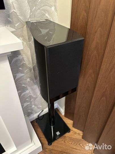 Колонки Heco celan revolution 3 + стойки