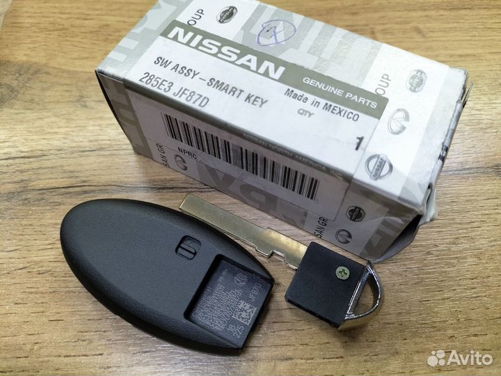 Смарт ключ Nissan GTR 2019+ оригинал