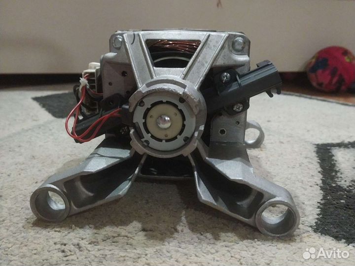 Мотор на стиральную машину Haier