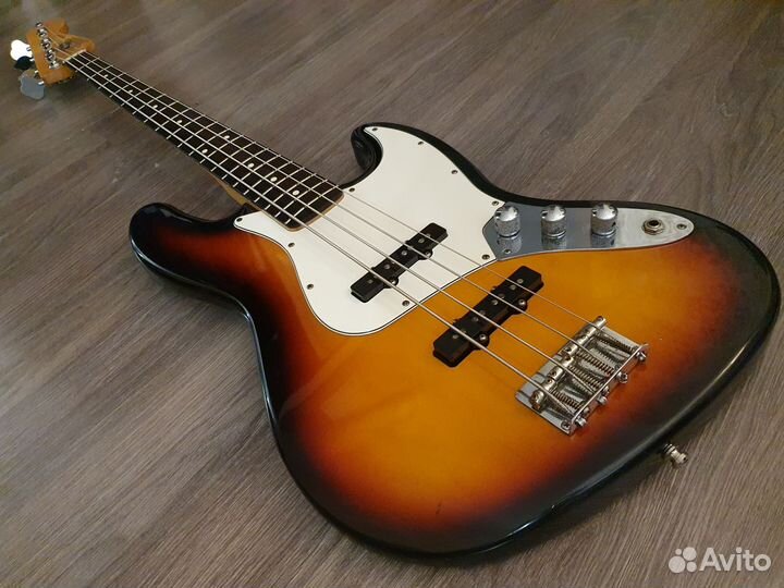 Fender Jazz Bass Standard 2002