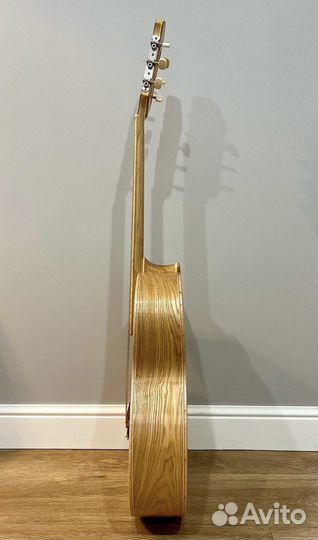 Мастеровая акустическая гитара (массив)