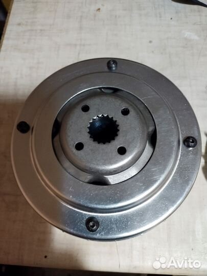 Вариатор для скутера Ямаха маджести 250сс