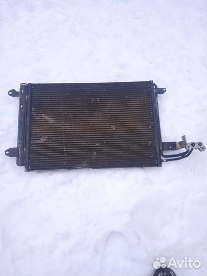 Радиатор на Крузак Прадо