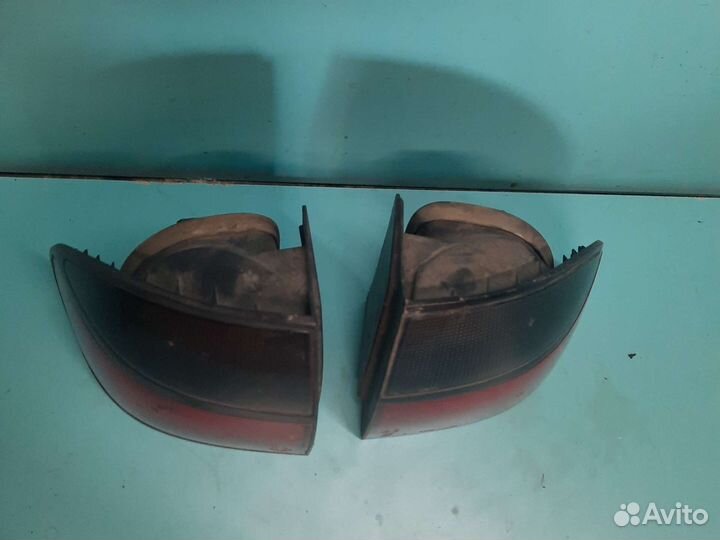 Фонарь Renault laguna 1