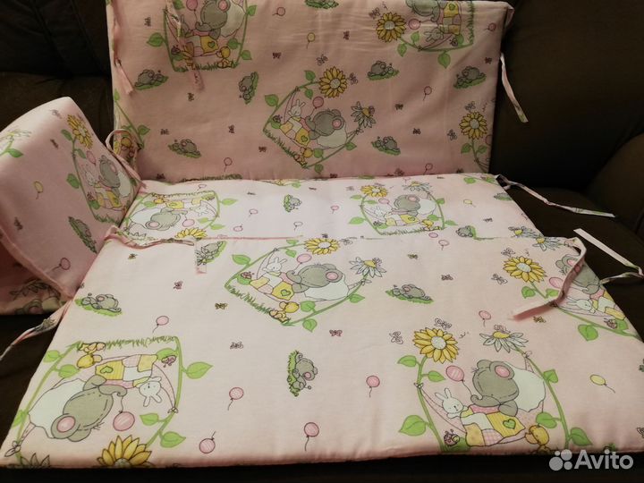 Бортики в кроватку