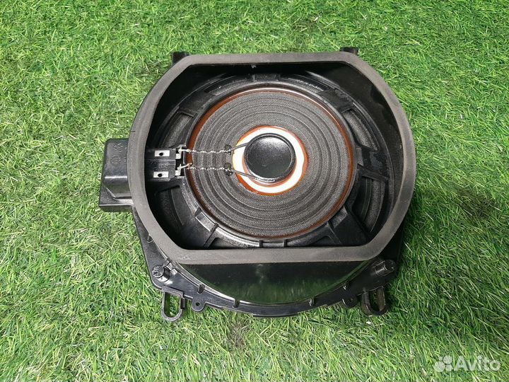 В наличии: Сабвуфер на Bmw X5 E70