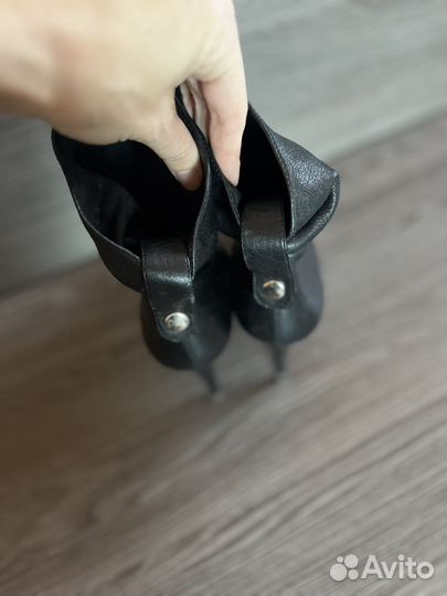 Ботильоны 36 размера кожаные