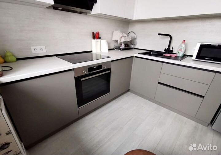 Кухонный гарнитур 