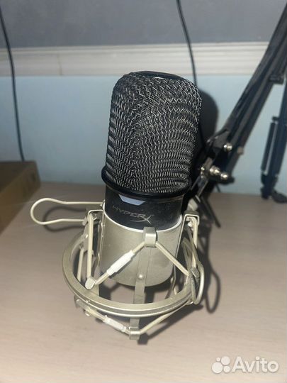 Микрофон hyperx solocast