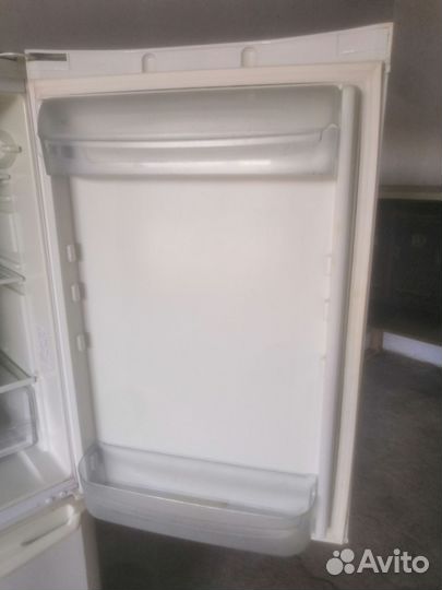 Холодильник на рем